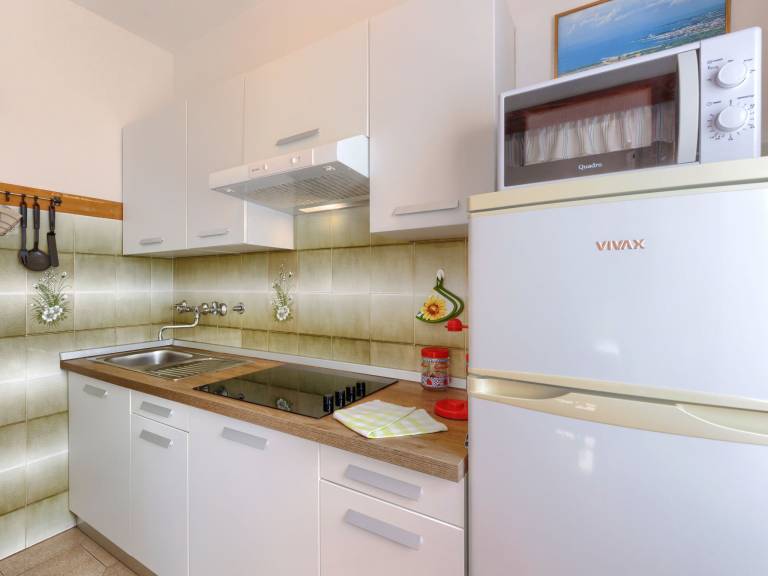 Apartment with terrace, grill & garden | Beach nearby | Pets are welcome — photo 5
