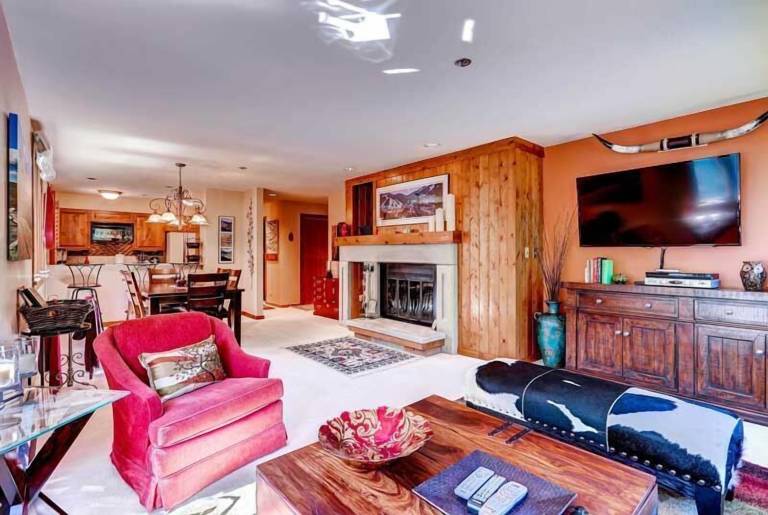 Condo  Bachelor Gulch