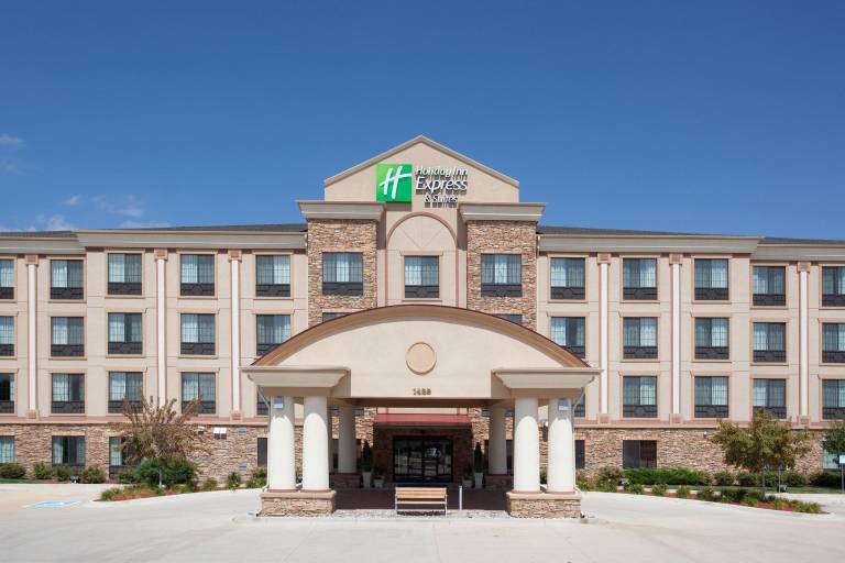 Holiday Inn Express & Suites Ft. Collins by IHG in Fort Collins, CO