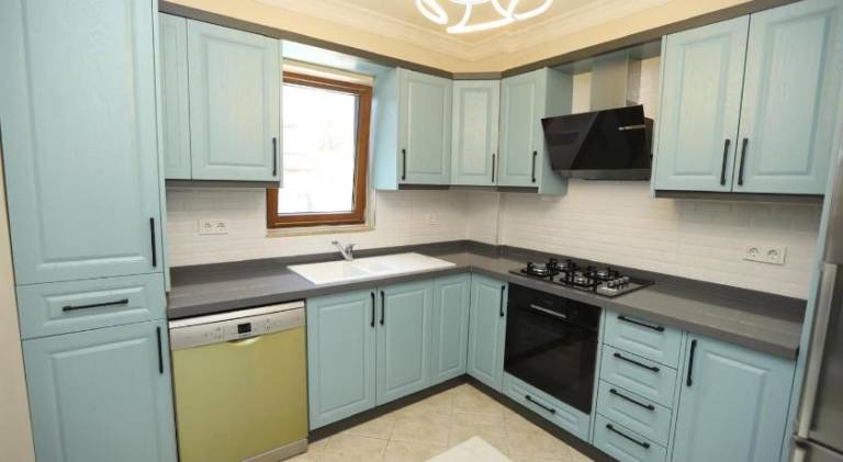 Fully equipped ample villa with garden, patio & private pool | Pet-friendly — photo 4