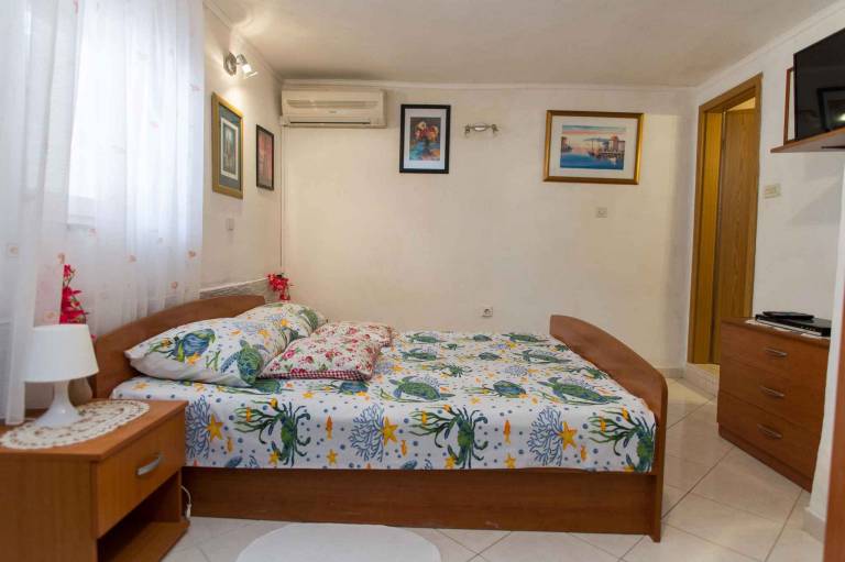Ferienwohnung in Grebaštica für max. 5 Personen Ferienwohnung in Grebaštica für max. 5 Personen