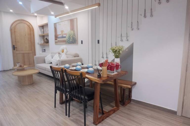 House | Near Dragon Bridge | Pet-friendly — photo 2