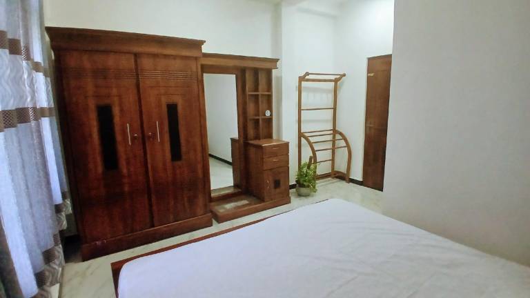 Villa with pool, patio & garden — photo 2