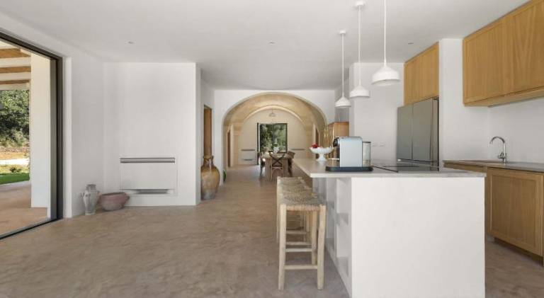 Pleasant villa with pool | Pets are welcome — photo 4
