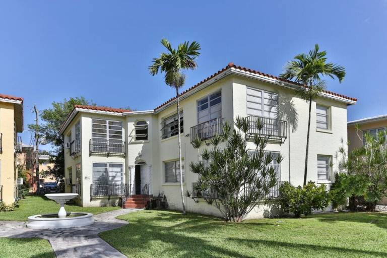 Apartment Coral Gables