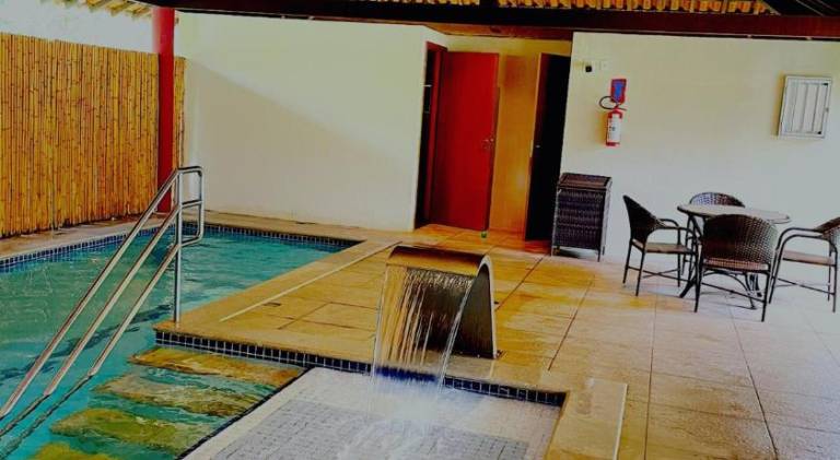 Apartment with pool — photo 5