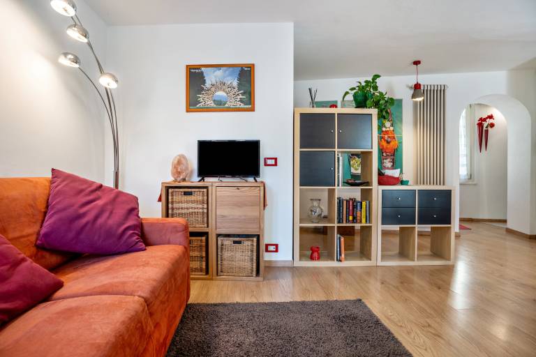 Holiday Apartment "Balconi Rossi Borgo Valsugana" with Mountain View, 2 Balconies & Wi-Fi in Borgo Valsugana