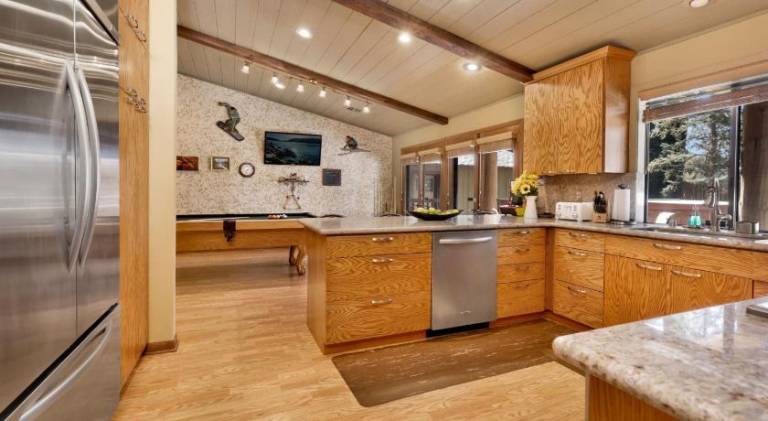 Vacation home with jacuzzi & barbecue — photo 2