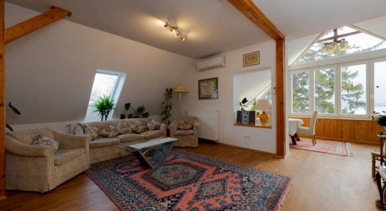 Holiday apartment with sauna, patio & yard — photo 2