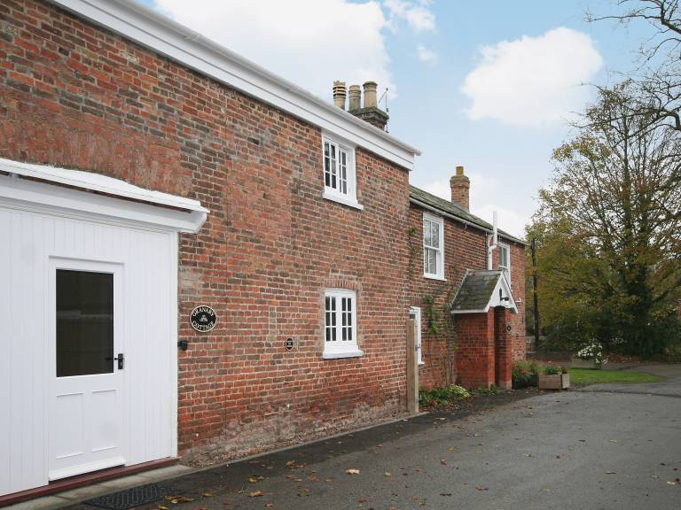 Granary Cottage E5626