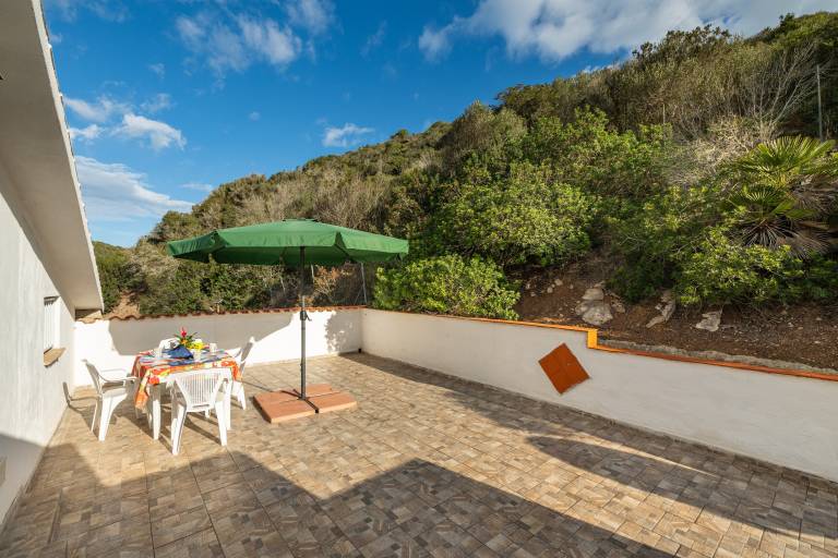 Vacation Home 'Il Lentischio - Rosmarino' in Cala Lunga 200 Metres from the Sea — photo 2