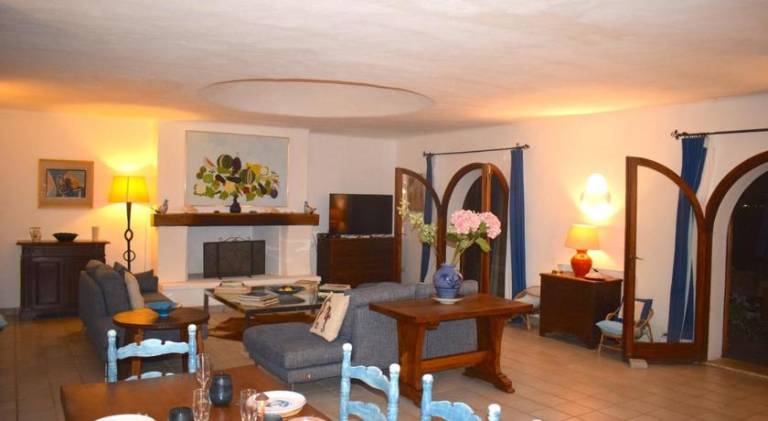 Villa with 5 rooms for 10 persons — photo 5