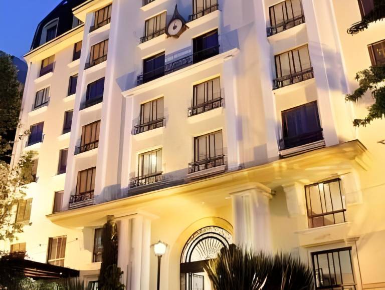 Hotel Estelar Suites Jones