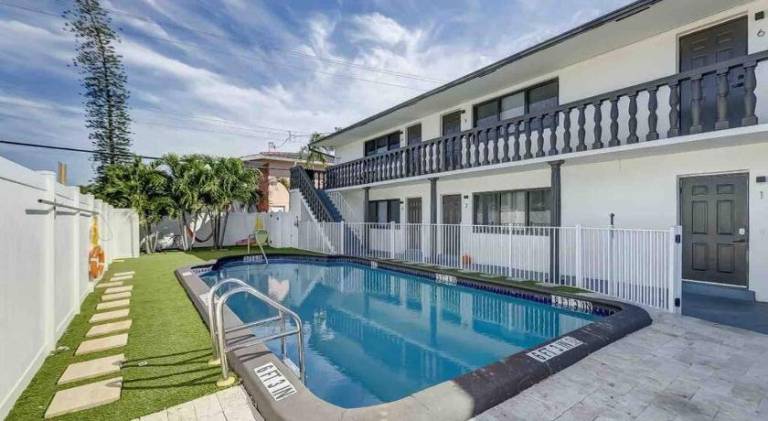 Pleasant holiday apartment with pool | Pets are welcome — photo 3