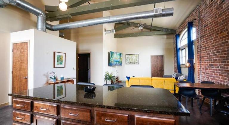 Ample apartment | Pet-friendly — photo 5