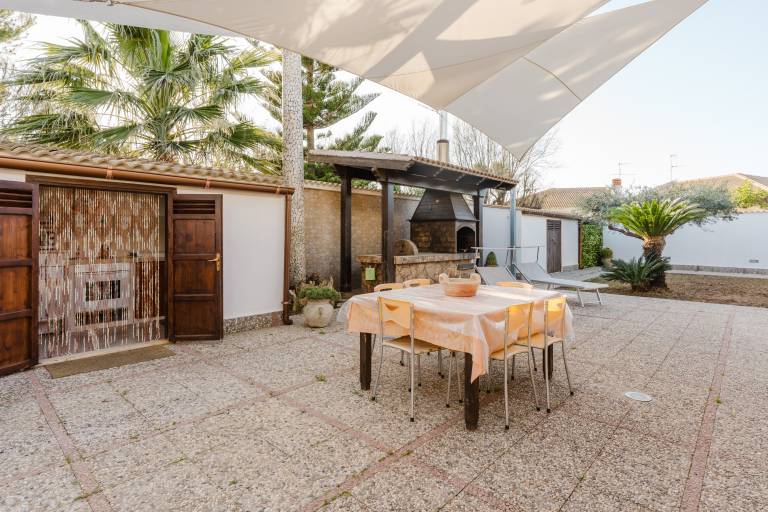 Holiday Home 'Casa Scirocco' with Sea View, Private Terrace and Wi-Fi — photo 2