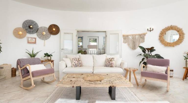 Fully equipped villa with grill, yard & terrace | Perfect for remote work | Pets allowed — photo 5