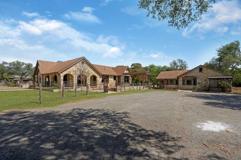 House Dripping Springs