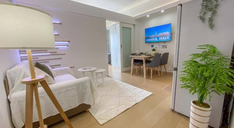 Apartment with pool | Pets are welcome — photo 2