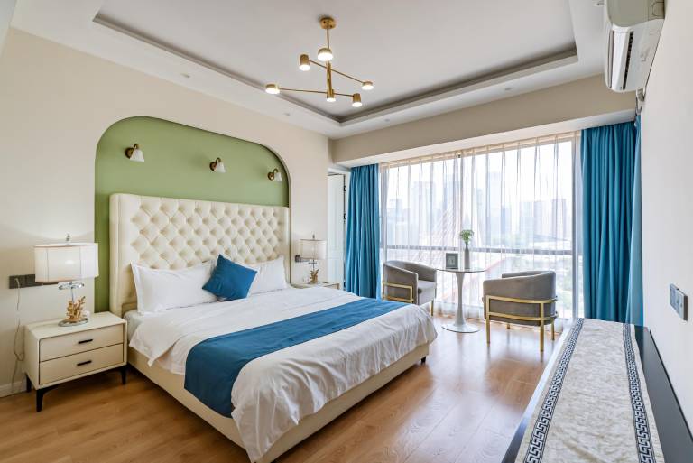 Wu Chao - Linjiang, Luxury Large Flat with River View, Four Rooms and Four Beds — photo 2