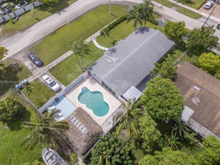 Casa North Miami Beach
