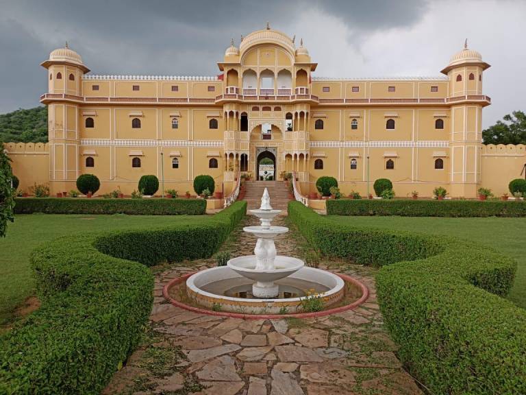 Hotel Maharaja Palace