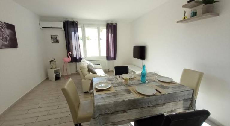 Holiday apartment with 2 rooms for 4 persons — photo 4