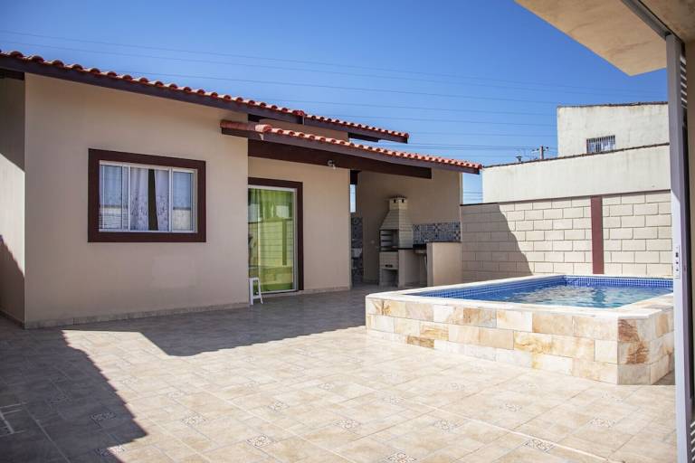 House  Raul Cury
