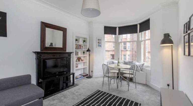 Holiday apartment | Perfect for remote work | Pets are welcome in Glasgow