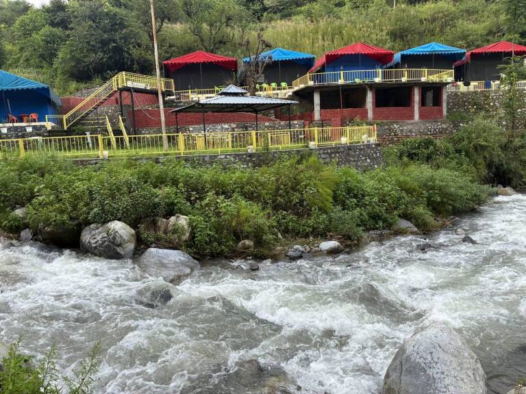 Baromas Resort and Camping in Chakrata