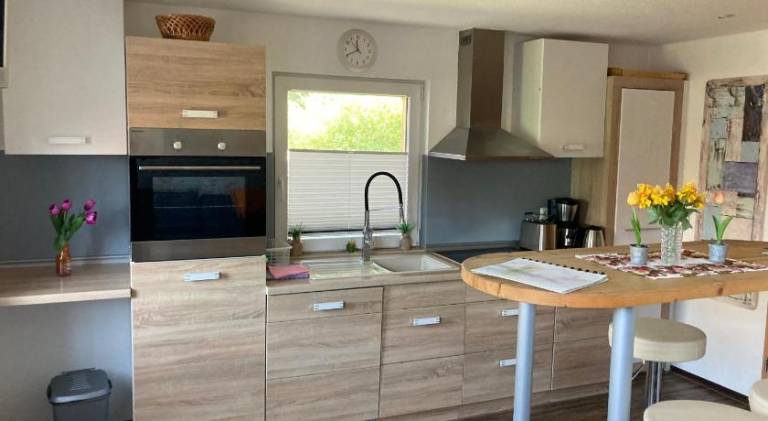 Vacation home with patio, grill & garden | Pets allowed — photo 2