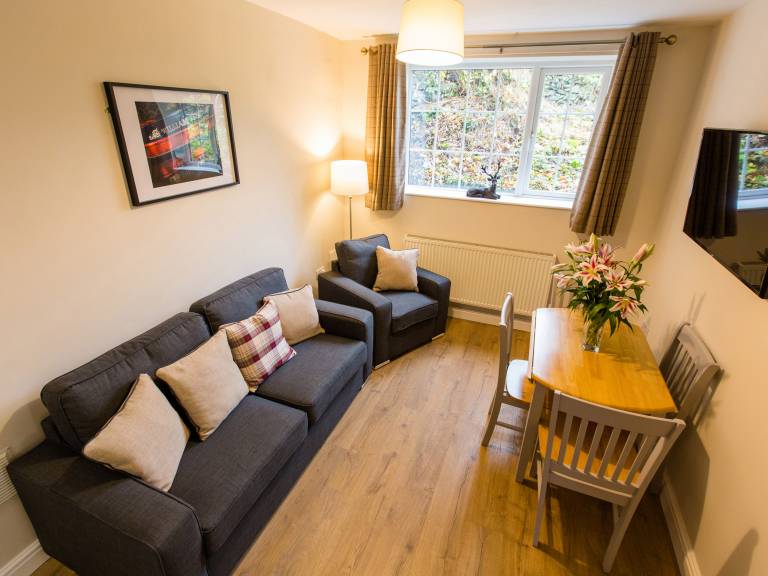 Cottage with 2 rooms for 4 persons — photo 4