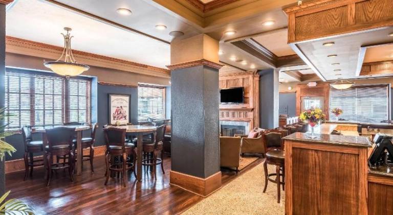 Hotel Bothwell Sedalia Central District, an Ascend Collection Hotel — photo 4