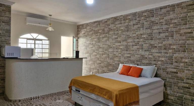 Serviced apartment with barbeque, pool & yard | Pets allowed — photo 3