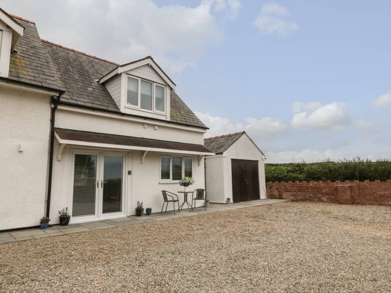 Cottage Menai Bridge