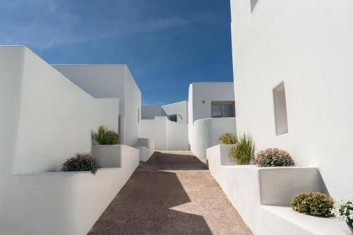 Oikos Santorini Living Concept — photo 2