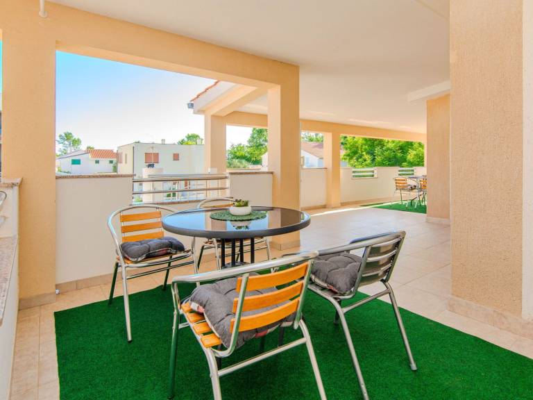 Ferienwohnung  Petrčane