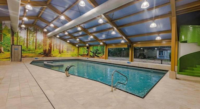 Charming vacation home with pool | Beach nearby | Pet-friendly — photo 4