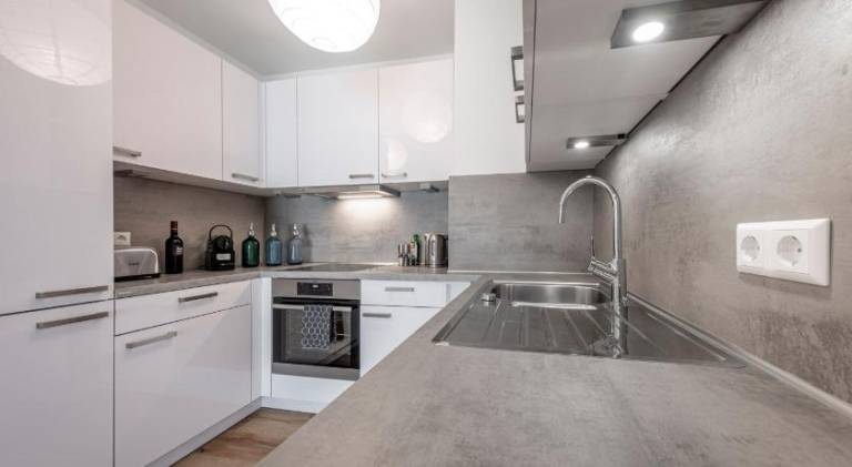Rental apartment with 2 rooms for 8 persons — photo 4