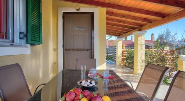 Emilio Village House — photo 4