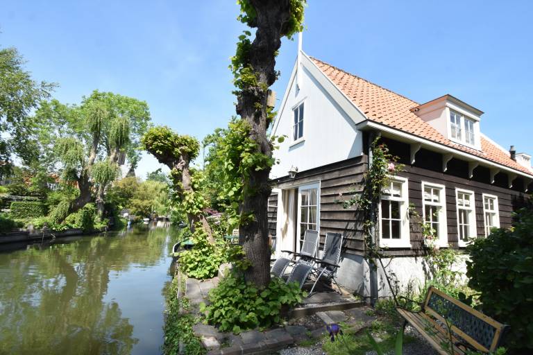 House  Volendam
