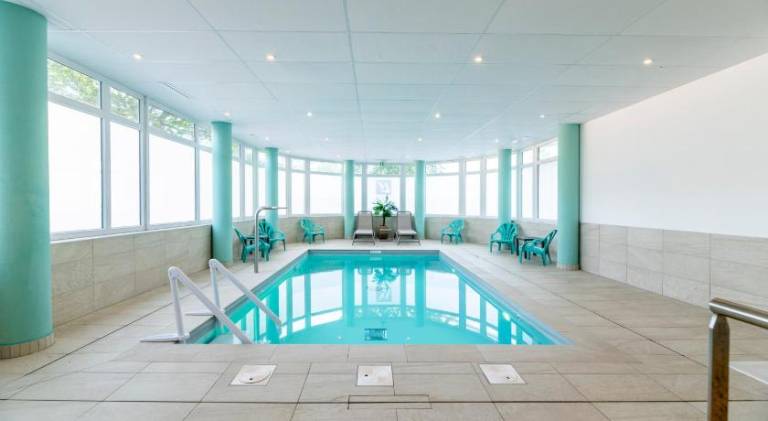 Serviced apartment with patio, sauna & pool — photo 2