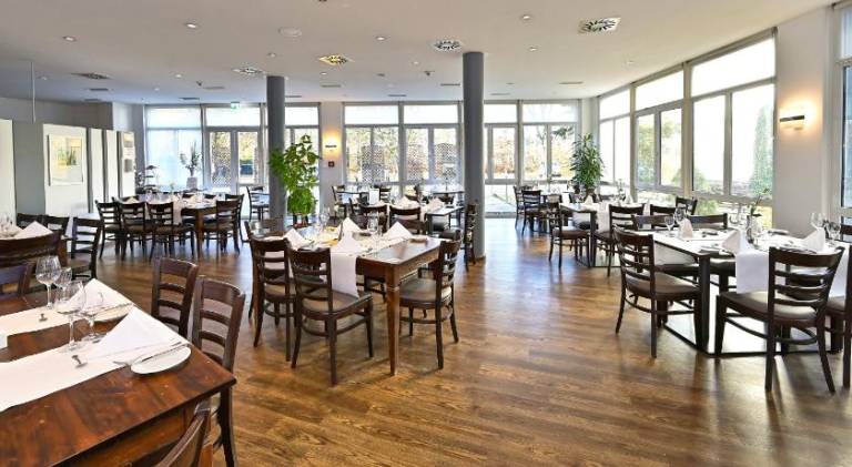 HESSE HOTEL Celle — photo 5