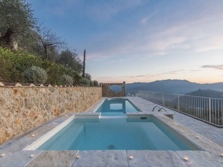 Wonderful house with yard, terrace & private pool | Pets are welcome — photo 2