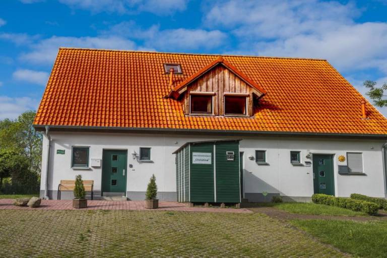     
Ferienhaus ∙ 6 Gäste ∙ 3 Schlafzimmer
