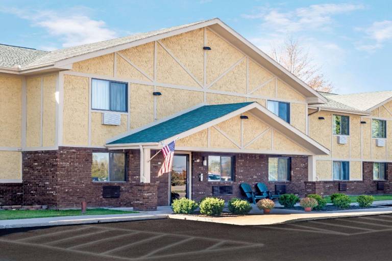 Super 8 By Wyndham Maysville Ky in Maysville, KY