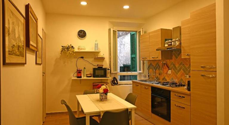 Apartment with 2 rooms for 4 persons — photo 5