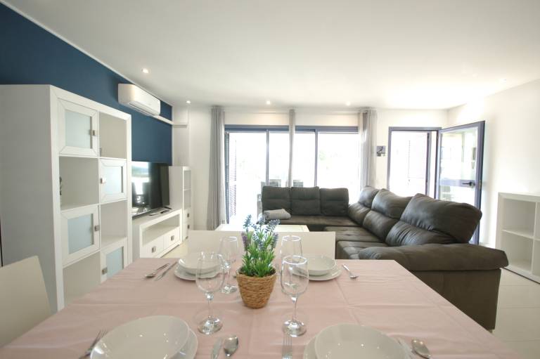 Apartment with terrace & pool | Next to the beach | Pets are welcome — photo 4