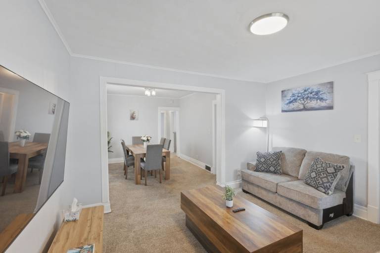 Children-friendly rental apartment with patio | Pets are welcome — photo 3