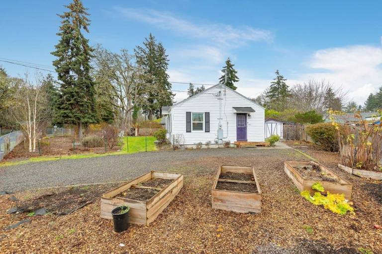 House  Lakewood